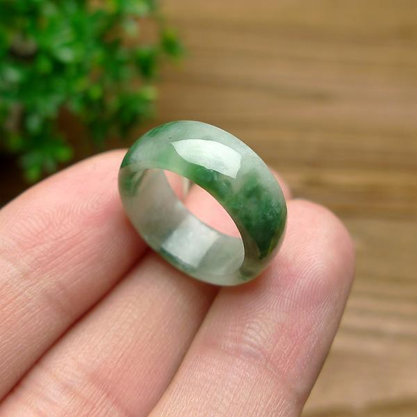 Art Craft Market - Green Jade Ring Natural Gemstone Jadeite