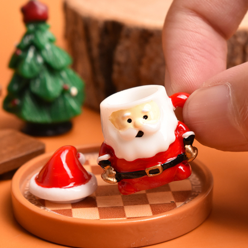 Mini Santa Teacup Ornament - R - Art Craft Resin 评论和价格